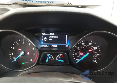 2015 Ford Focus Se из США, поврежденный, VIN 1FADP3F24FL343320